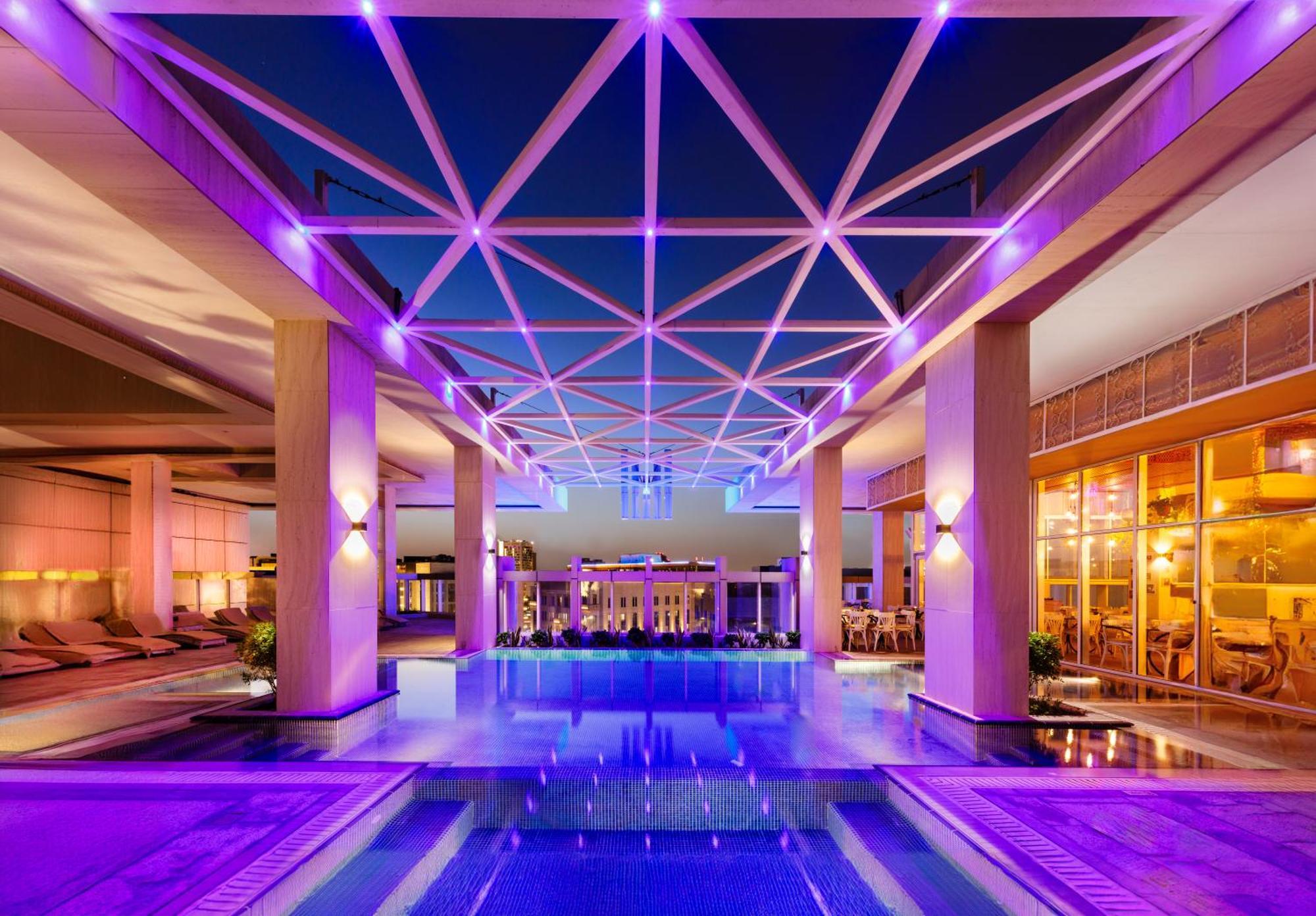 Millennium Place Doha Exterior foto The hotel's lobby
