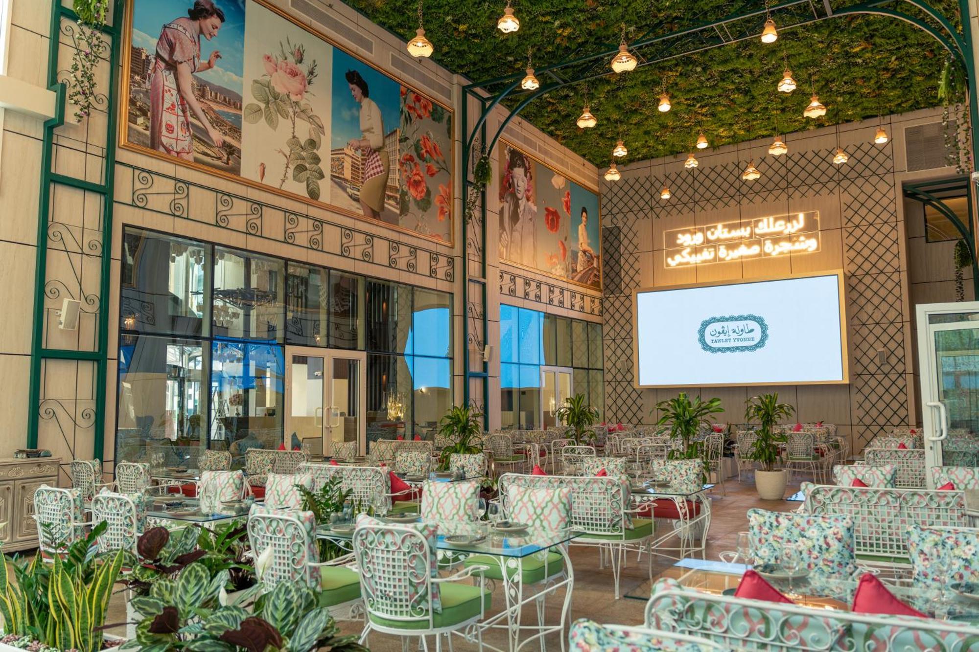 Millennium Place Doha Exterior foto The interior of the restaurant